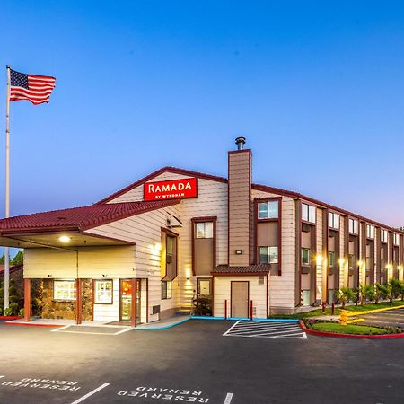 Ramada By Wyndham Medford Airport North Motel Eksteriør billede