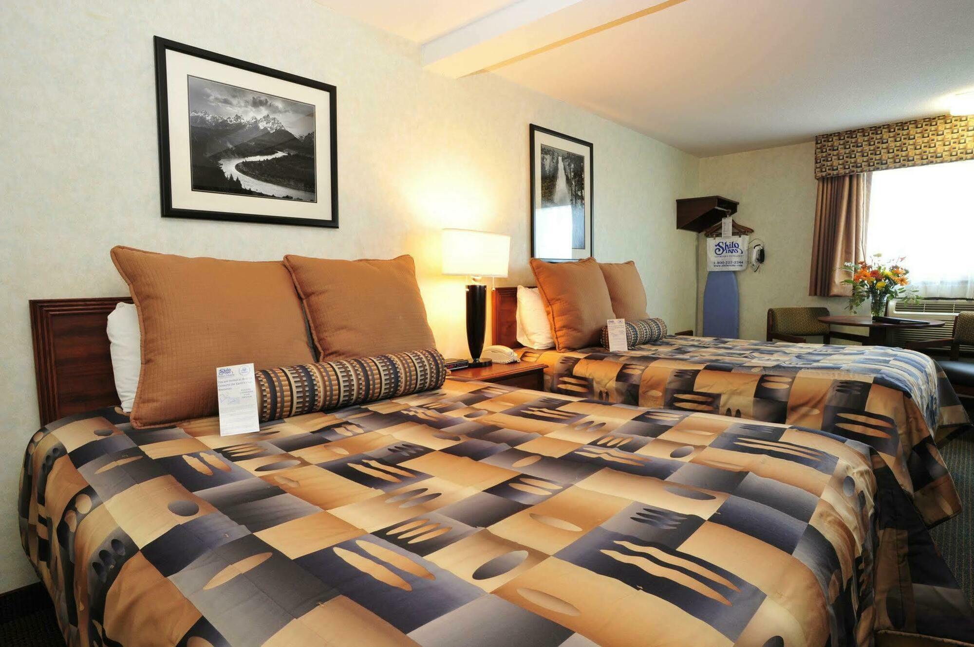 Ramada By Wyndham Medford Airport North Motel Eksteriør billede